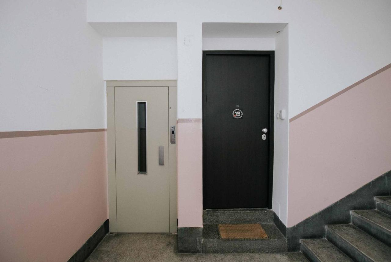 Black 49 Ζάγκρεμπ Εξωτερικό φωτογραφία